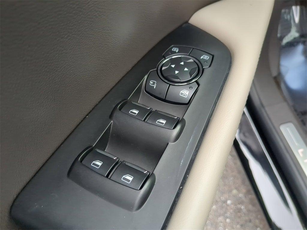 used 2022 Lincoln Nautilus car, priced at $42,997