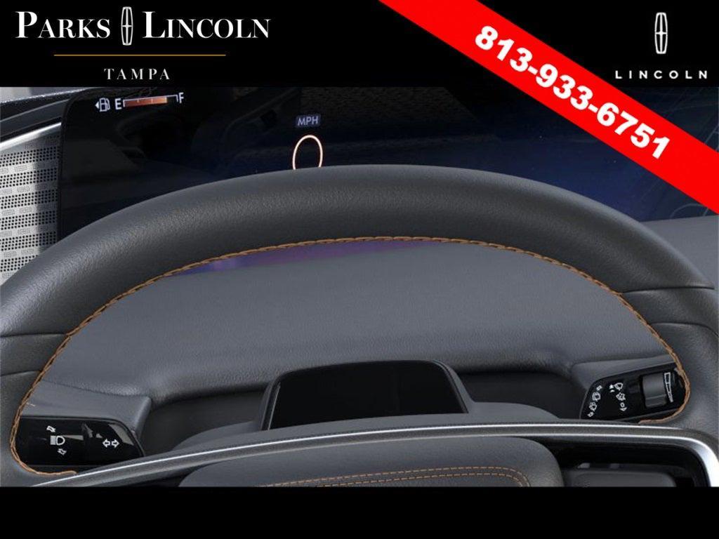 new 2025 Lincoln Navigator car, priced at $119,190