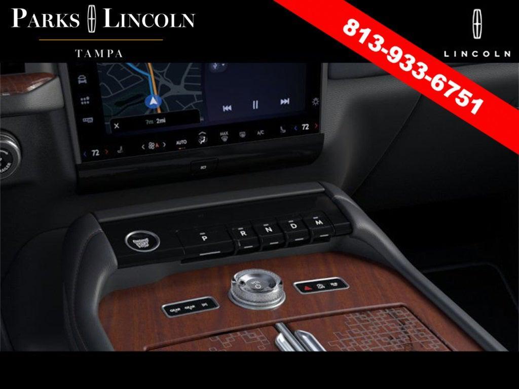 new 2025 Lincoln Navigator car, priced at $119,190