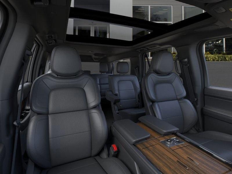 new 2024 Lincoln Navigator car, priced at $103,301