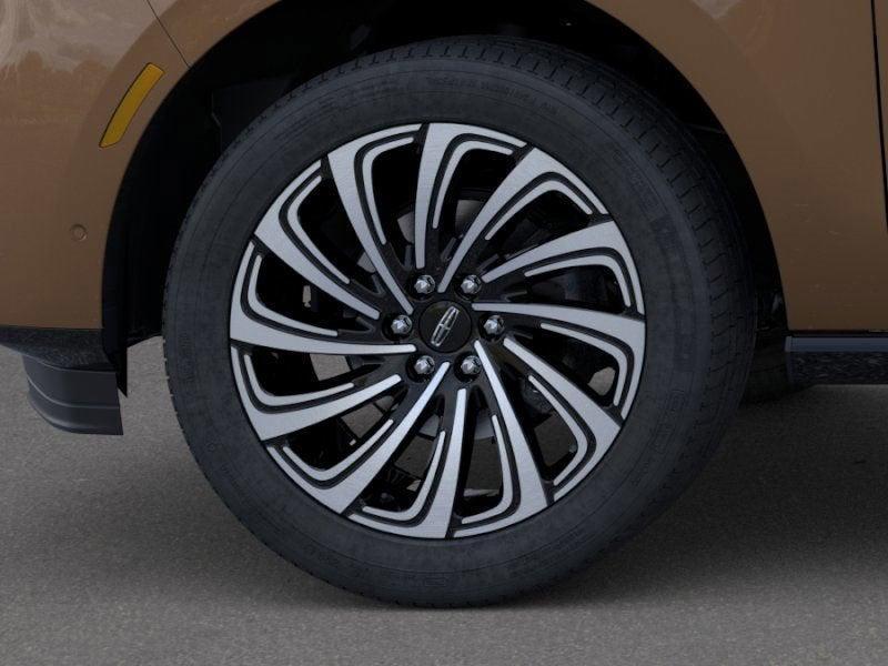 new 2025 Lincoln Navigator car, priced at $123,190