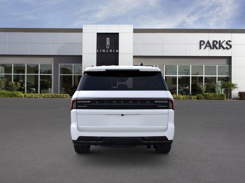 new 2025 Lincoln Navigator car, priced at $104,542