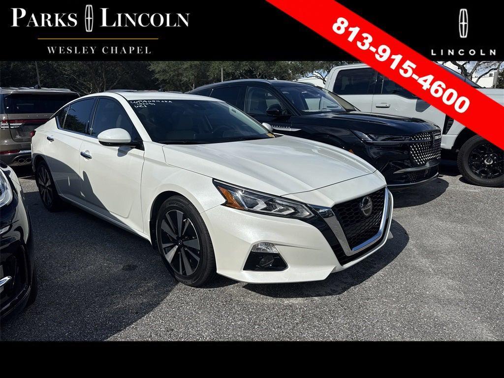 used 2021 Nissan Altima car, priced at $23,289