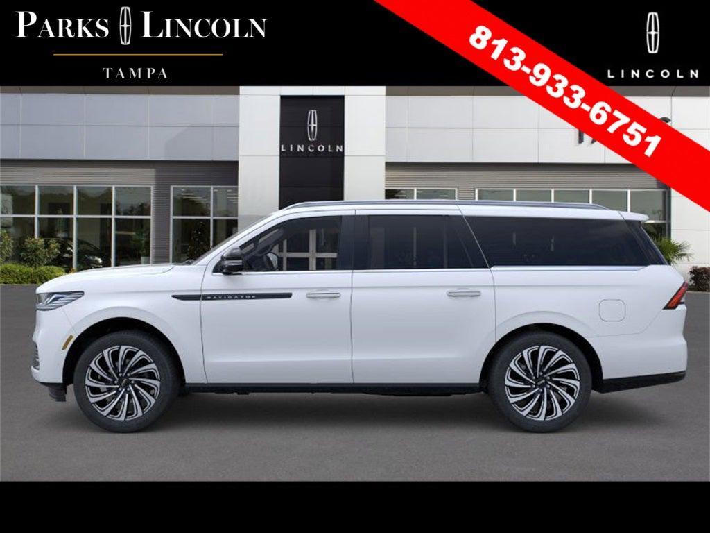 new 2025 Lincoln Navigator car, priced at $122,940