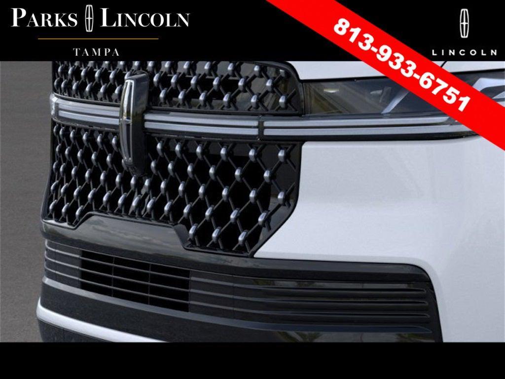 new 2025 Lincoln Navigator car, priced at $122,940