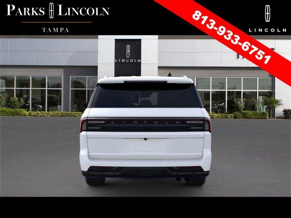 new 2025 Lincoln Navigator car, priced at $122,940