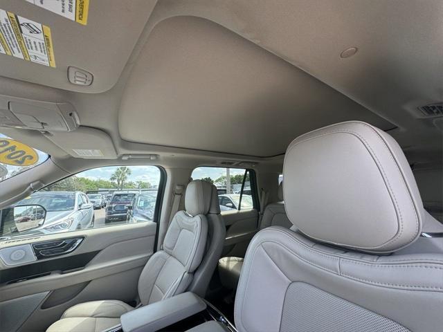 used 2019 Lincoln Navigator car, priced at $41,949