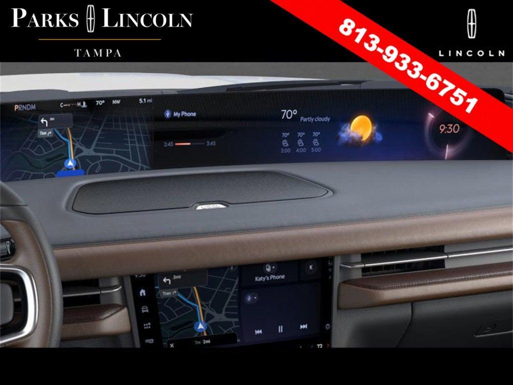 new 2025 Lincoln Navigator car, priced at $102,182