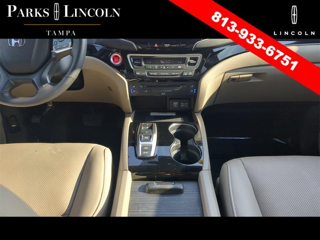 used 2020 Honda Pilot car, priced at $28,925