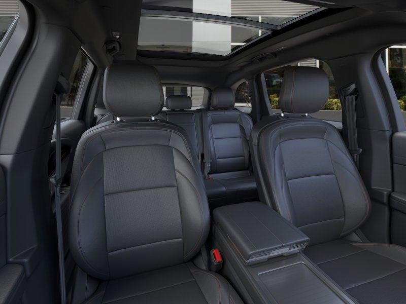 new 2025 Lincoln Nautilus car, priced at $55,747