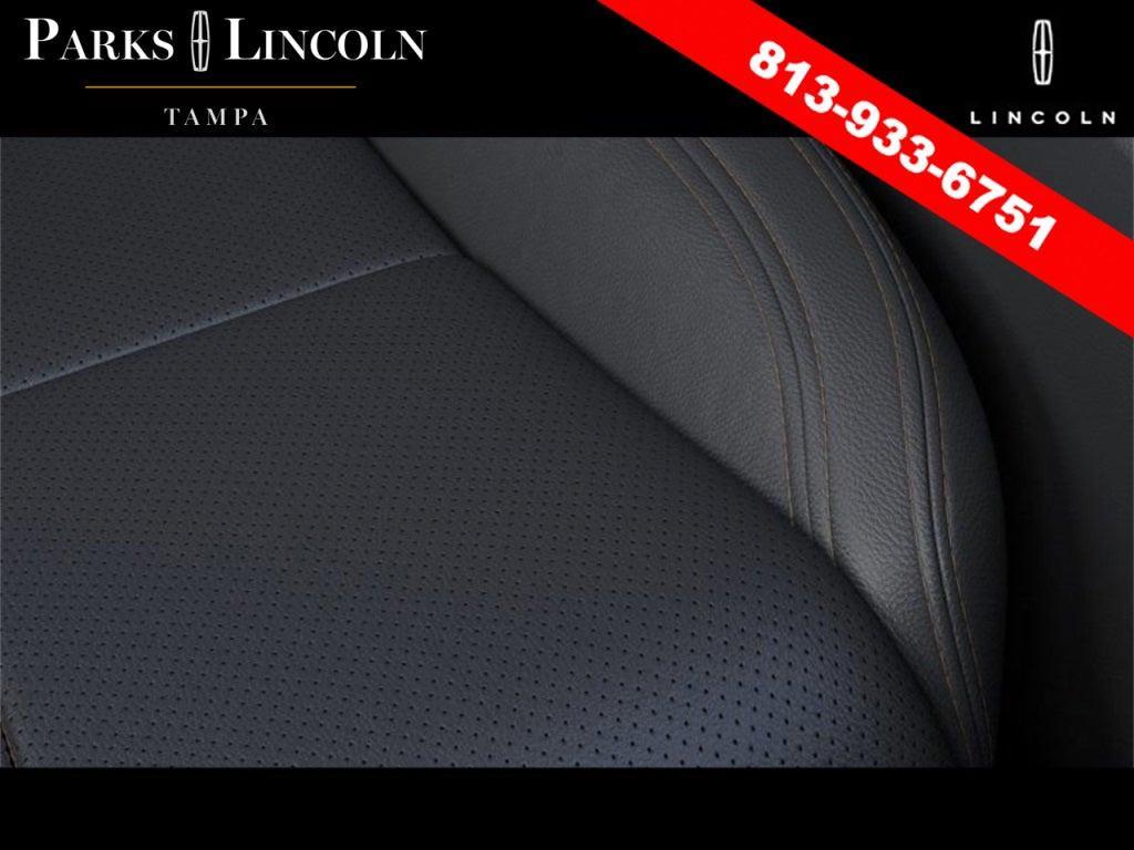 new 2025 Lincoln Aviator car, priced at $75,368