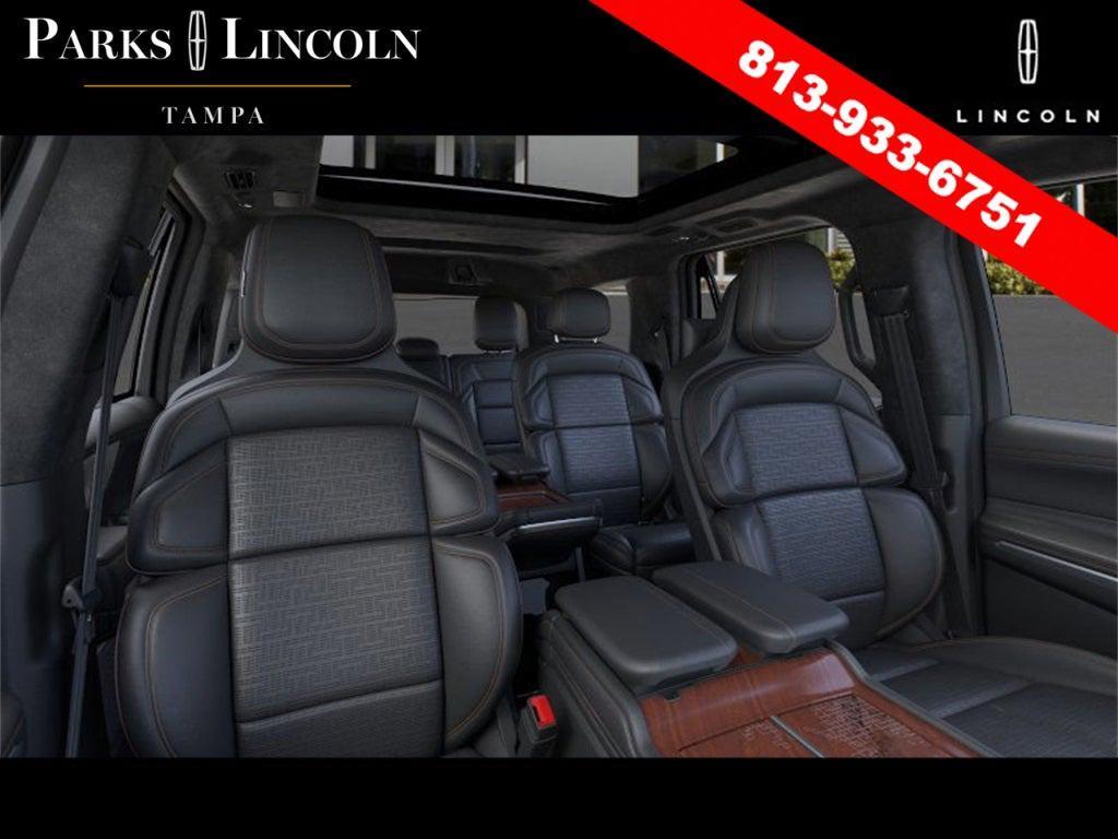 new 2025 Lincoln Navigator car, priced at $119,940