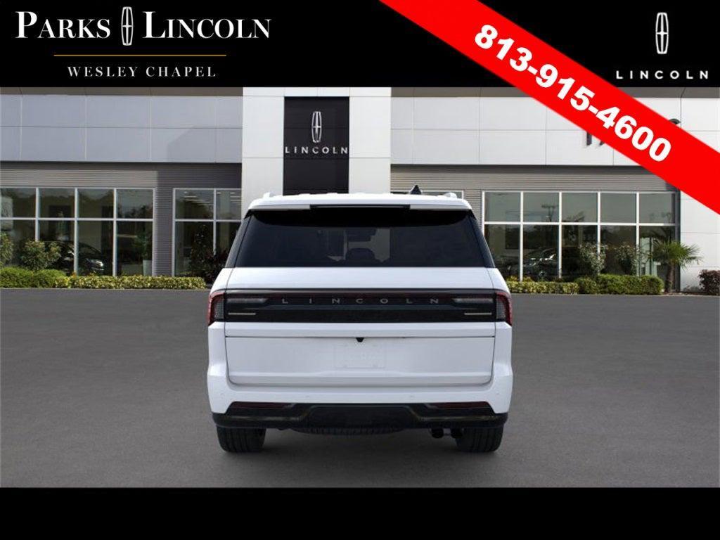 new 2025 Lincoln Navigator car, priced at $118,940