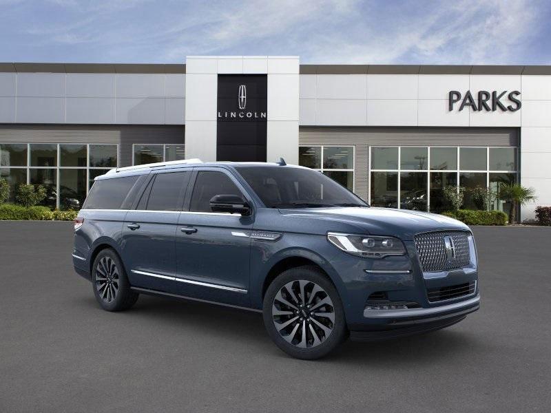 new 2024 Lincoln Navigator car, priced at $102,084