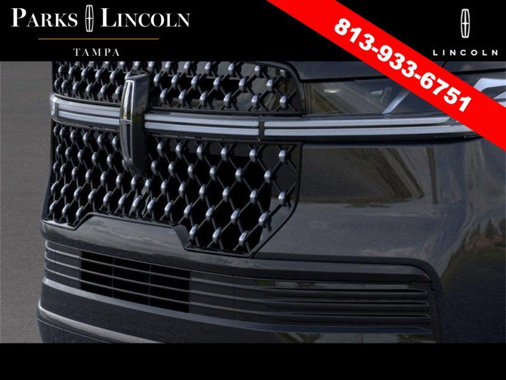 new 2025 Lincoln Navigator car, priced at $119,190