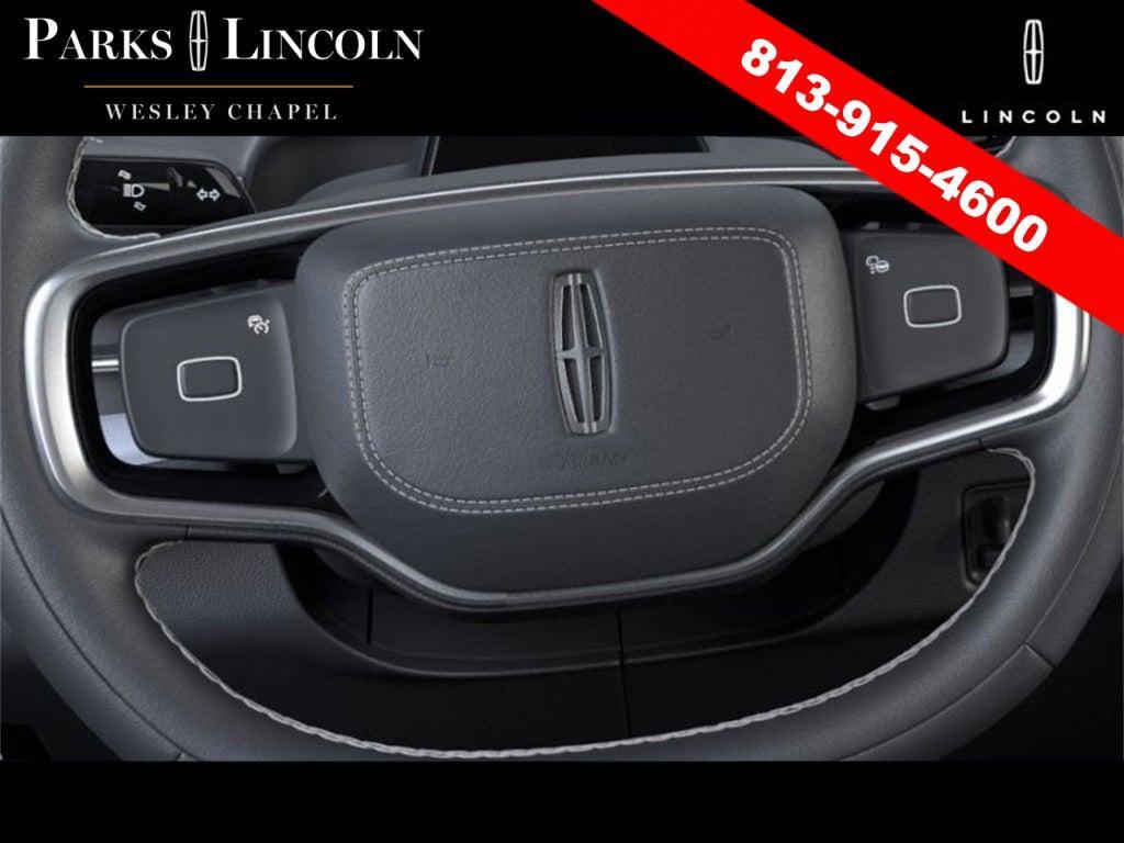 new 2025 Lincoln Navigator car, priced at $103,978