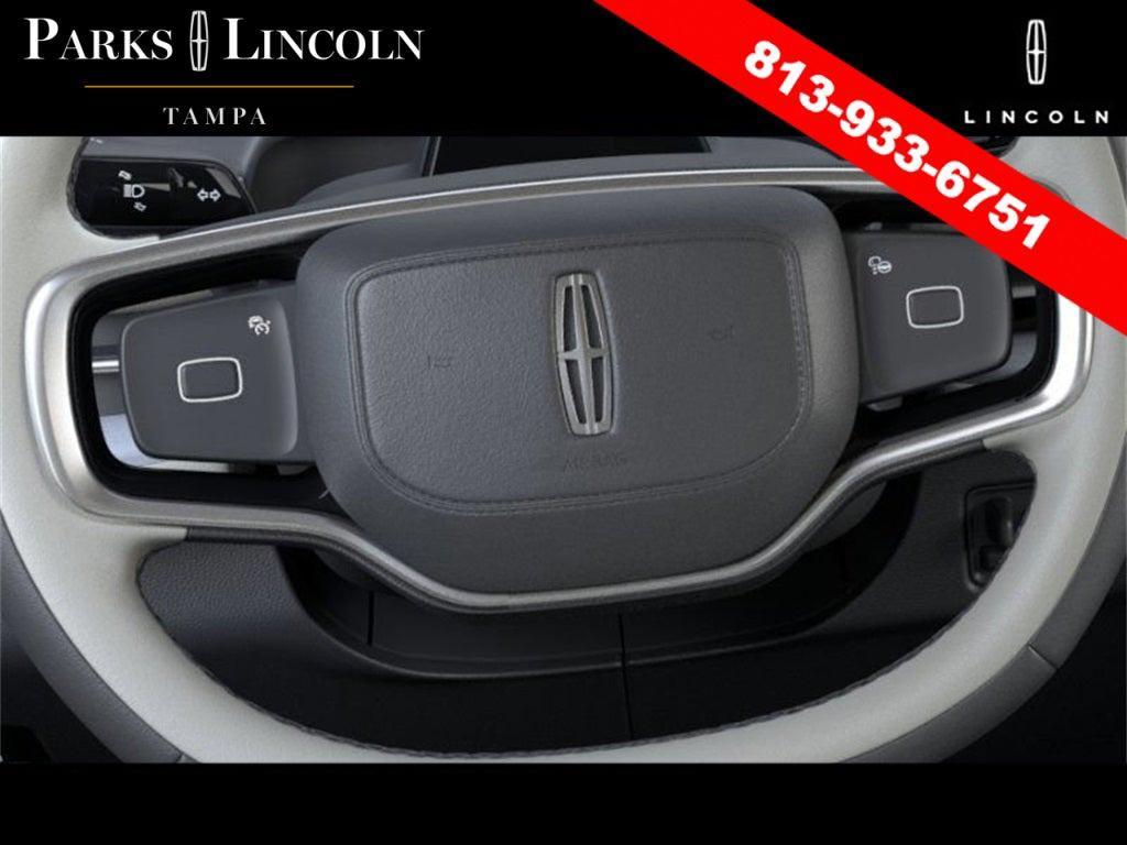 new 2025 Lincoln Navigator car, priced at $102,182