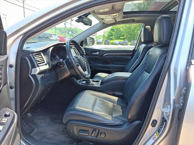 used 2015 Toyota Highlander car, priced at $20,500