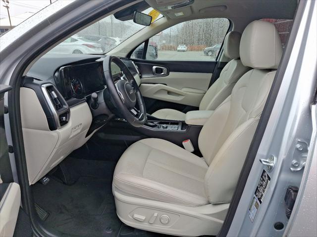 used 2022 Kia Sorento car, priced at $25,900