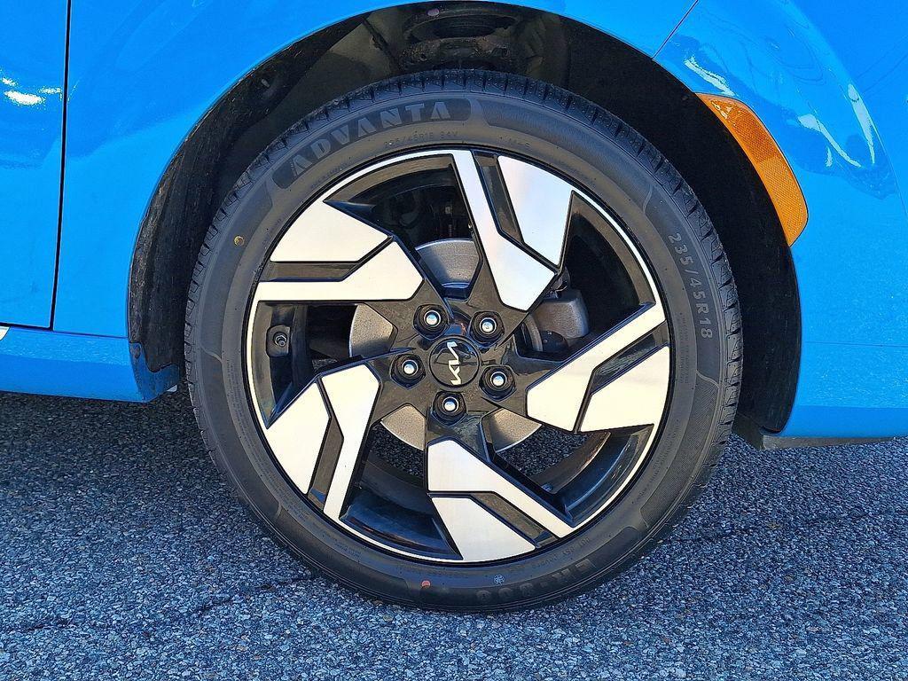 used 2023 Kia Soul car, priced at $18,426