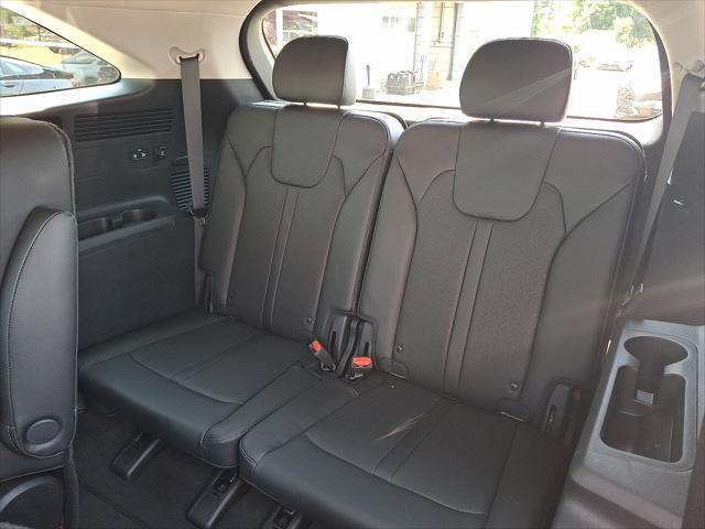 used 2022 Kia Sorento car, priced at $32,995