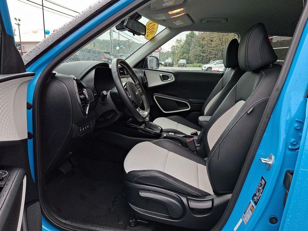 used 2023 Kia Soul car, priced at $20,375