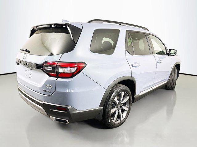 used 2024 Honda Pilot car, priced at $50,991