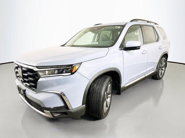 used 2024 Honda Pilot car, priced at $50,991