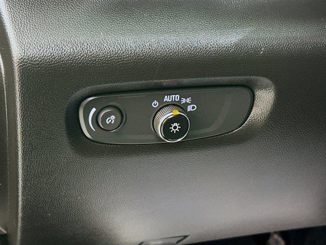 used 2023 Chevrolet Traverse car, priced at $33,491