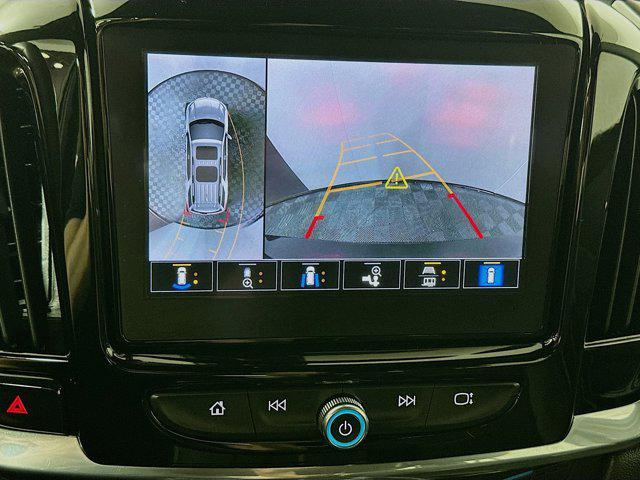used 2023 Chevrolet Traverse car, priced at $33,491