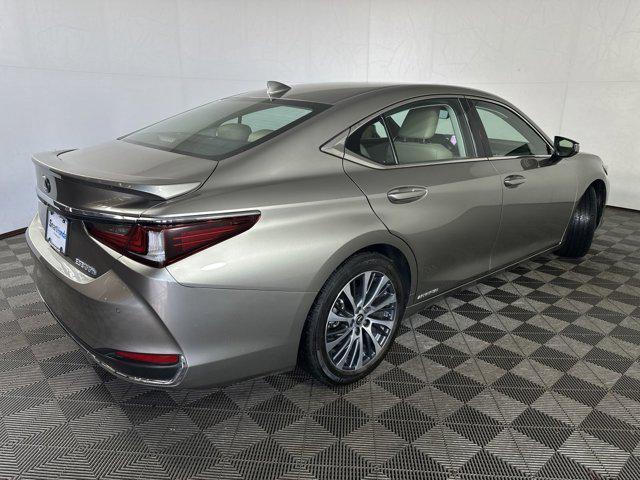 used 2020 Lexus ES 300h car, priced at $34,791