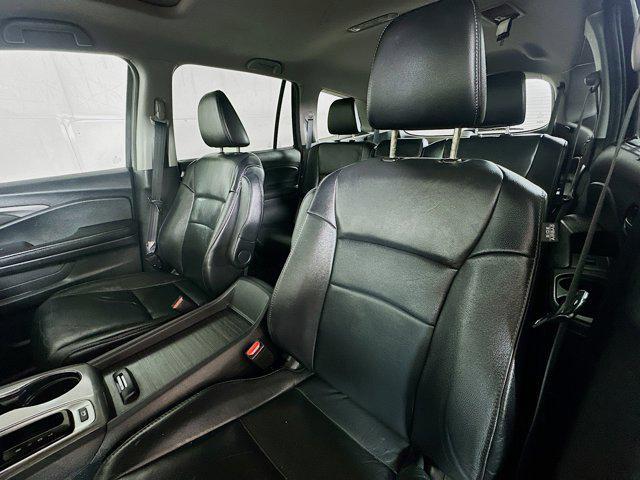 used 2019 Honda Pilot car, priced at $17,914
