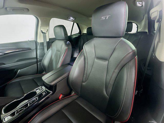 used 2023 Buick Envision car, priced at $24,691