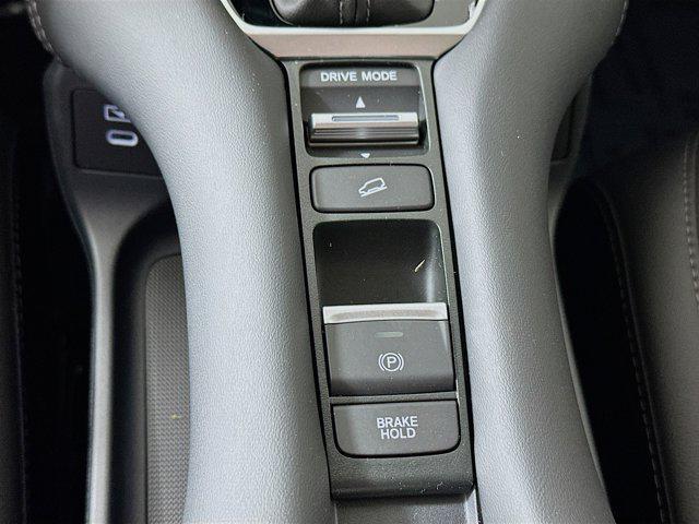 new 2025 Honda HR-V car, priced at $32,395