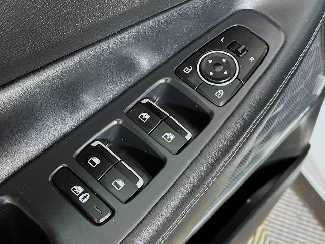 used 2023 Hyundai Santa Fe car, priced at $25,895