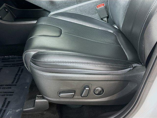 used 2023 Hyundai Santa Fe car, priced at $25,895
