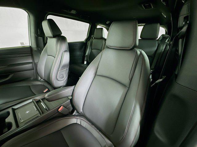 new 2025 Honda Odyssey car, priced at $45,275