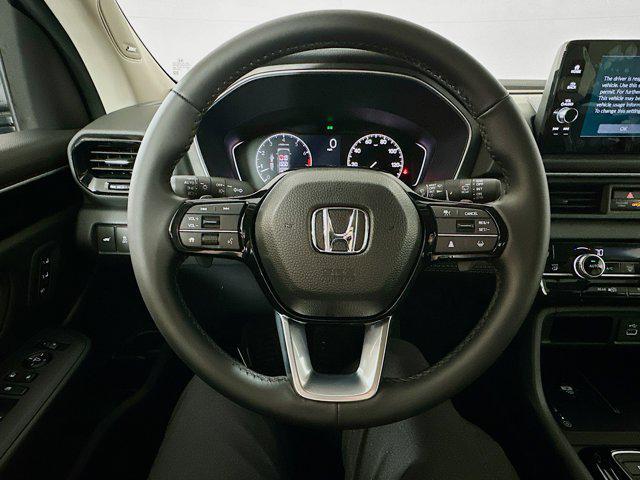 new 2025 Honda Pilot car, priced at $51,095