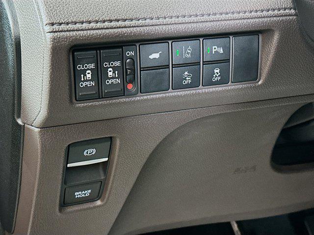 used 2019 Honda Odyssey car, priced at $29,382