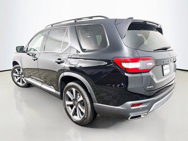 new 2025 Honda Pilot car, priced at $54,575