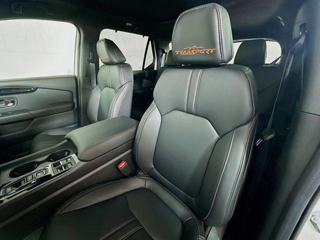 new 2025 Honda Pilot car, priced at $51,305