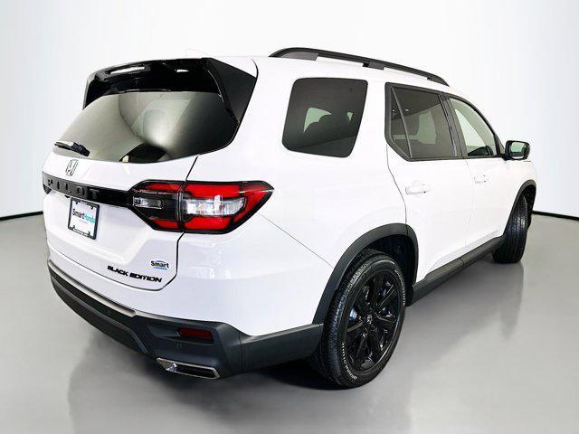 new 2025 Honda Pilot car, priced at $56,530