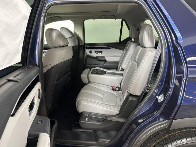 new 2025 Honda Pilot car, priced at $53,195