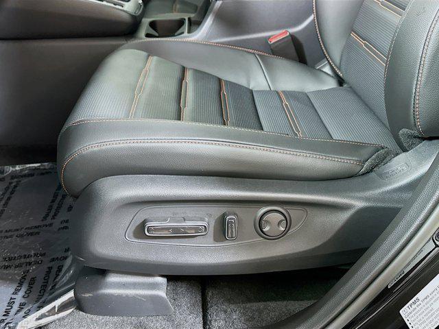 new 2026 Honda CR-V Hybrid car, priced at $43,700