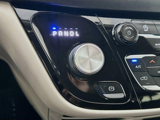 used 2018 Chrysler Pacifica car, priced at $14,991