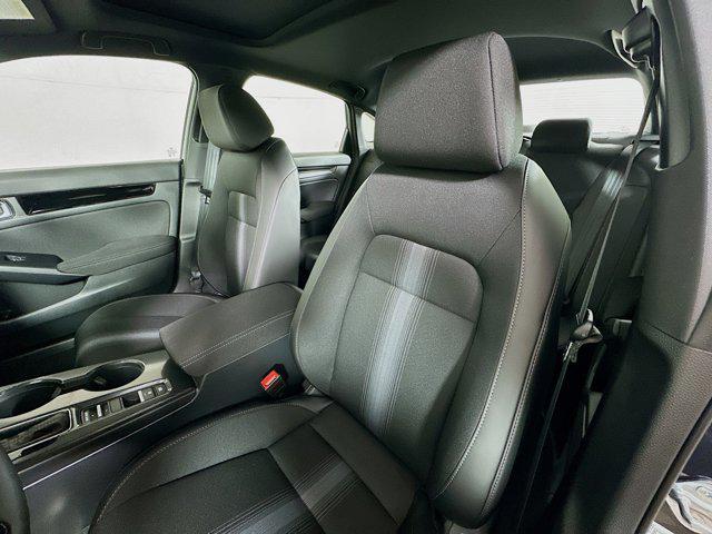 new 2025 Honda Civic Hybrid car, priced at $30,100