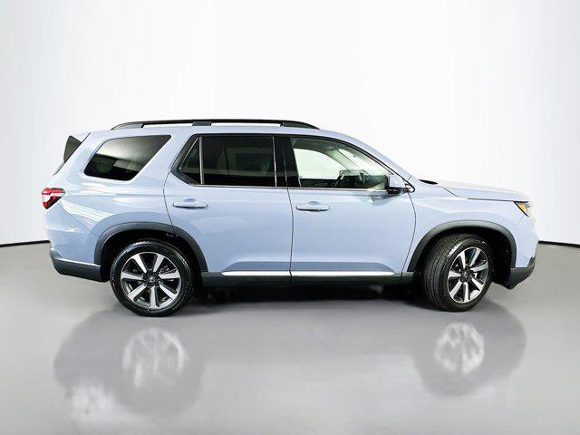 new 2025 Honda Pilot car, priced at $55,030