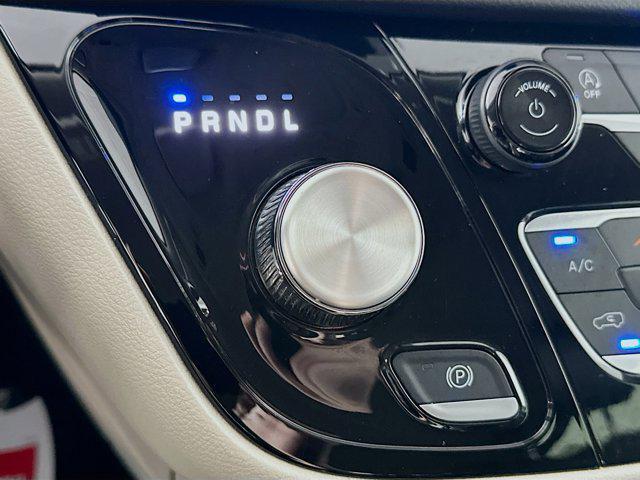 used 2023 Chrysler Pacifica car, priced at $26,309