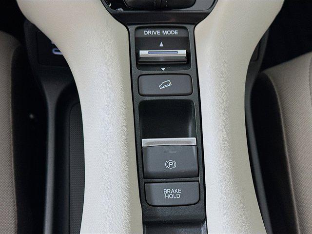 new 2026 Honda HR-V car, priced at $29,550