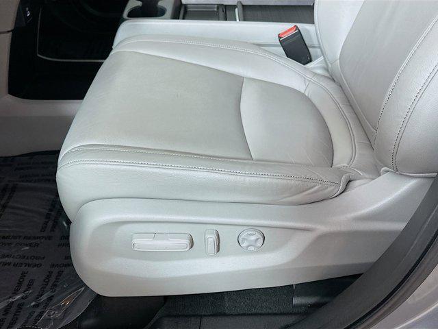 used 2024 Honda Odyssey car, priced at $38,991